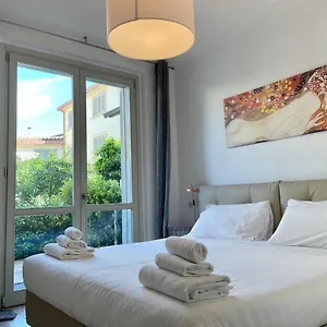  Apartamento Borgo Guelfo V Italia